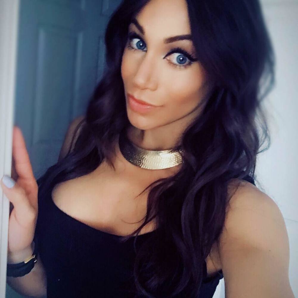 Meet your Posher, Amber